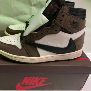 Nike Jordan 1 Travis Scott Mocha 7.5